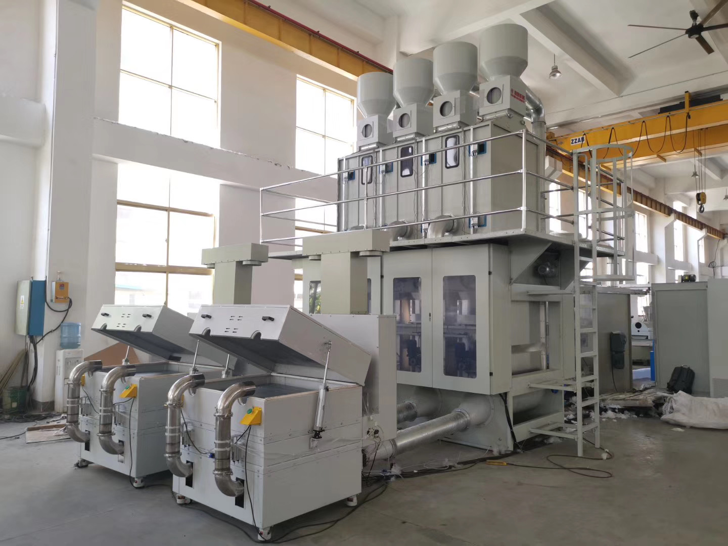 HJ-定量枕芯充棉生產線