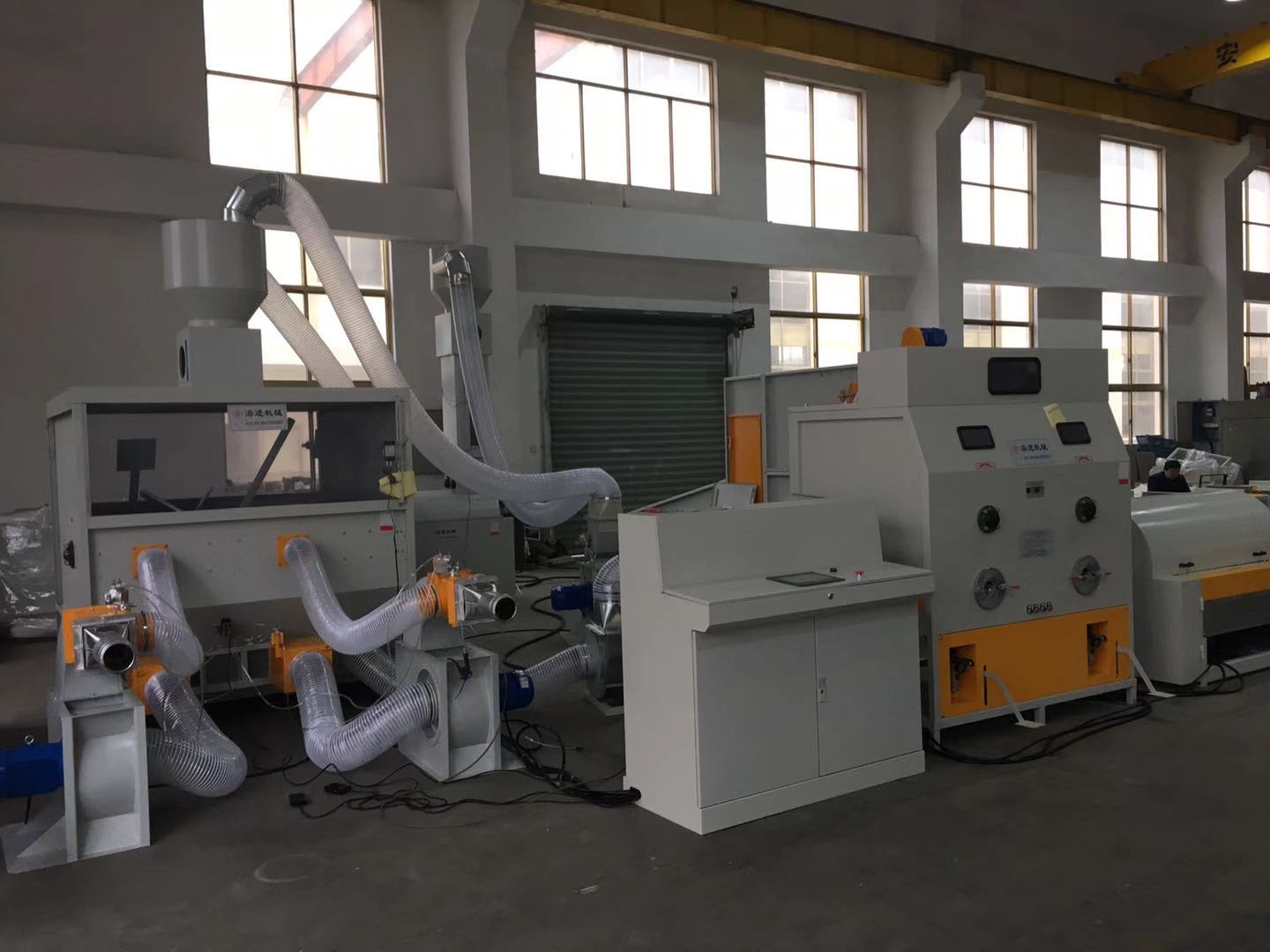 HJZXJ-900自動(dòng)枕芯充棉機(jī)